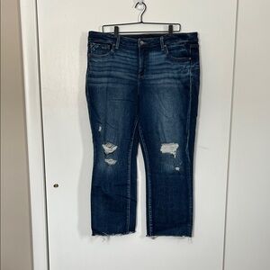 Buckle Dark Blue Distressed Cropped Jeans